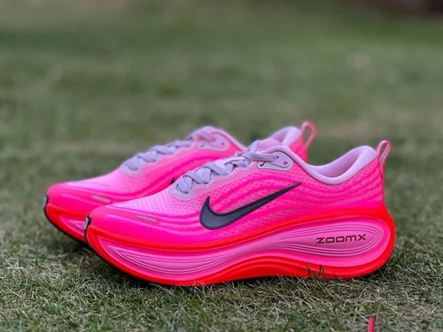 Nike Vomero Plus Running Shoes Pink HV8154-604