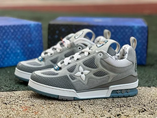 LV Clover Trainer 2026 New Starry Sky Gift Box Chip Version