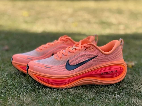 Nike VOMERO PLUS Running Shoes HV8150-801