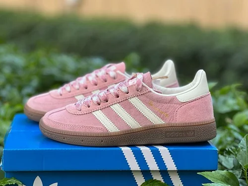 A Pure Original Adidas Handball Spezial White Pink KJ6305
