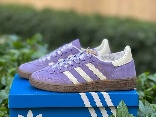 A Pure Original Adidas Handball Spezial White Purple KI5935