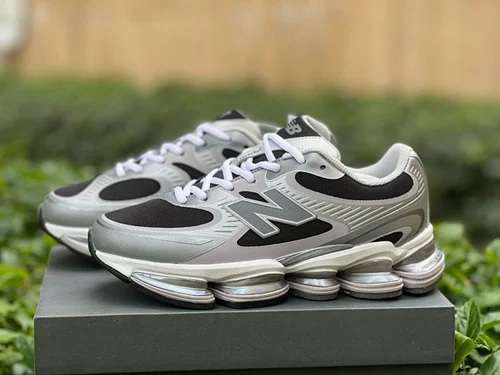 NB2000 Grey Black U20003OZ