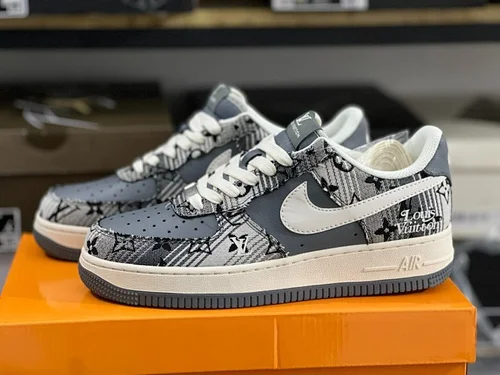 Air Force 1 LV Collaboration Grey Silver XS1958-583