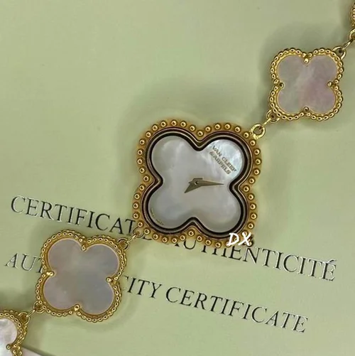 Van Cleef & Arpels Watch Van Cleef Arpels 27mm 5nms