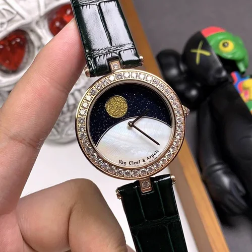 Van Cleef & Arpels Watch Van Cleef Arpels 38x10mm 10nms