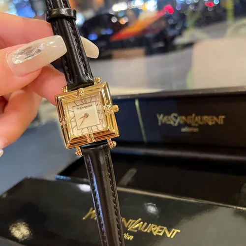 Franck Muller Watch Franck Muller women 38X28mm