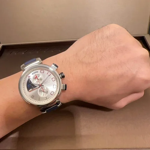 LV Watch
