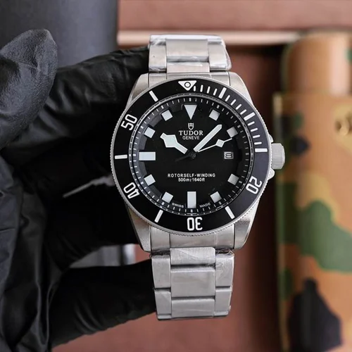 Van Cleef & Arpels Watch Van Cleef Arpels women 38X8mm