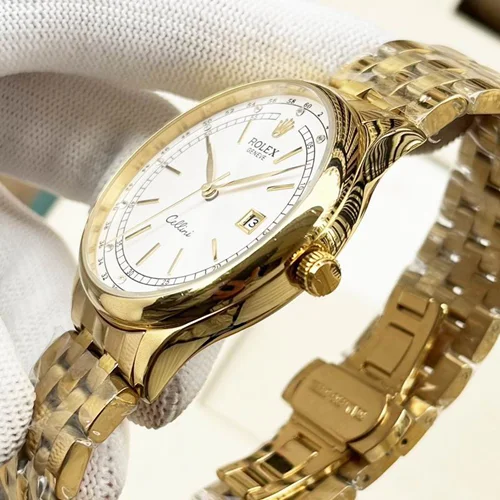 Van Cleef & Arpels Watch Van Cleef Arpels 29.7mm