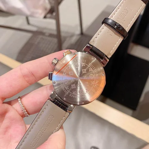 LV Watch LV 43mm