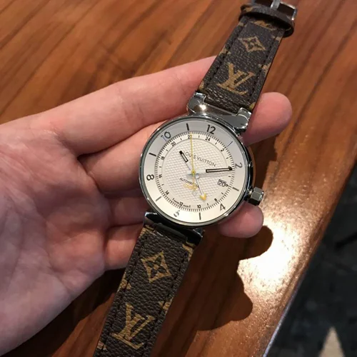 LV Watch LV 42mm