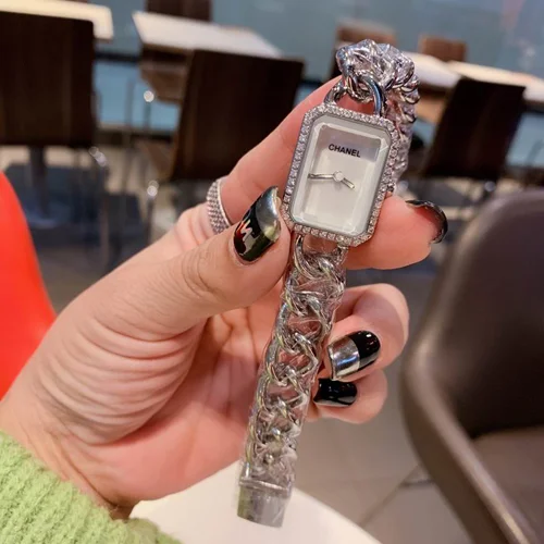 Chanel Watch Chanel 21X26mm