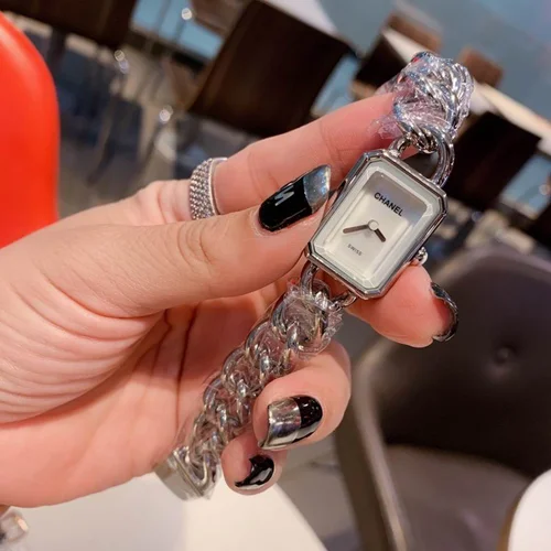 Chanel Watch Chanel 21X26mm