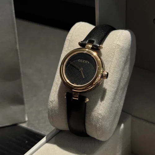 Gucci Watch Gucci 35X17mm