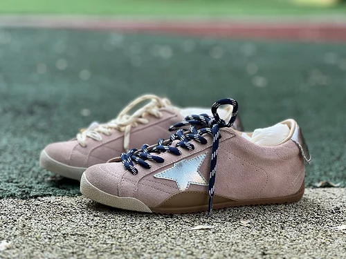 Golden Goose True-Star Star Patch Off-White Pink Sneakers