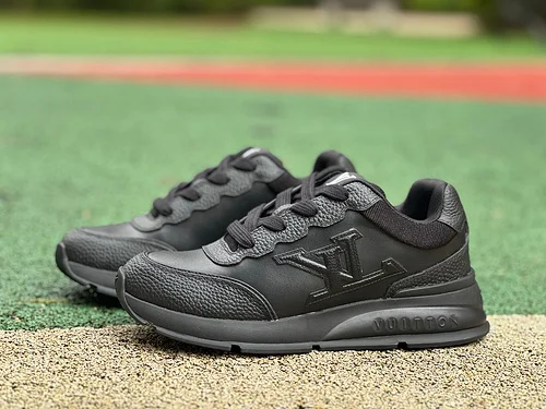 LOUIS VUITTON Classic LV Black Sneakers