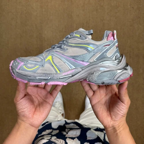 VG Balenciaga Runner 7.0 3.0 Upgrade Low Top Lightweight Mesh