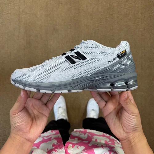 NB1906 Cordura Grey U1906ROA (Sizes 36-46.5)
